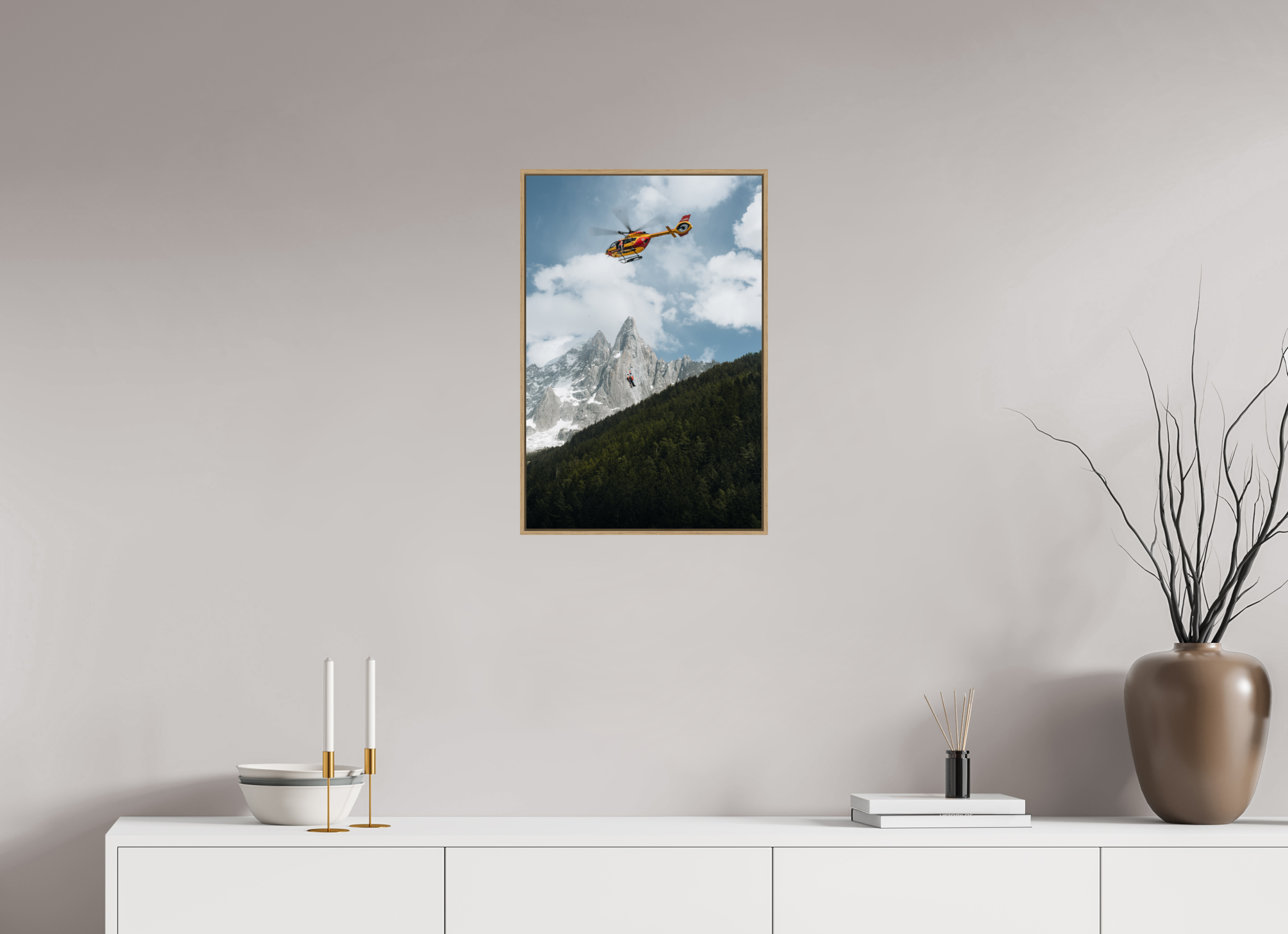 40 x 60 cm, Tirage sous Plexiglas encadré Sauvetage estival au cœur des Drus