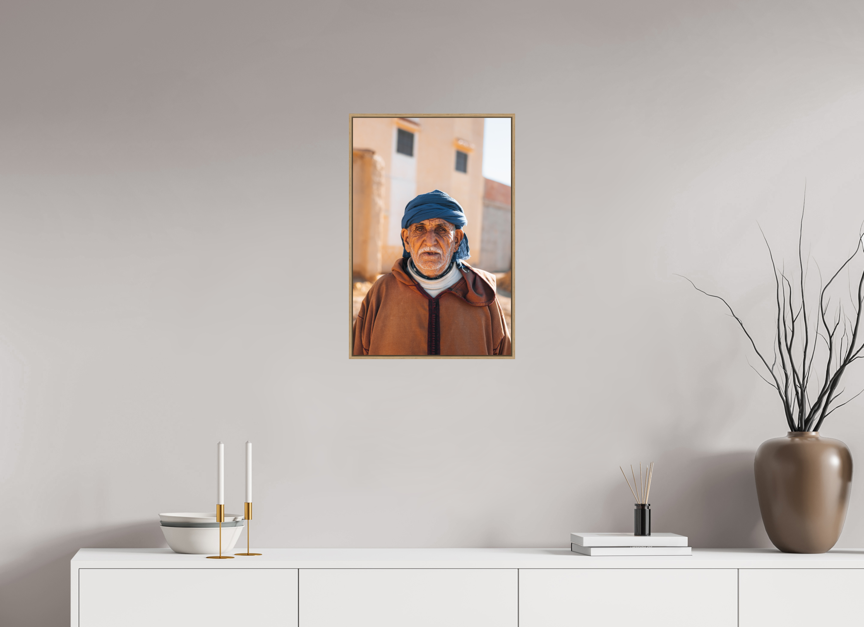 40 x 60 cm, Tirage sous Plexiglas encadré Portrait marocain – Regard intemporel