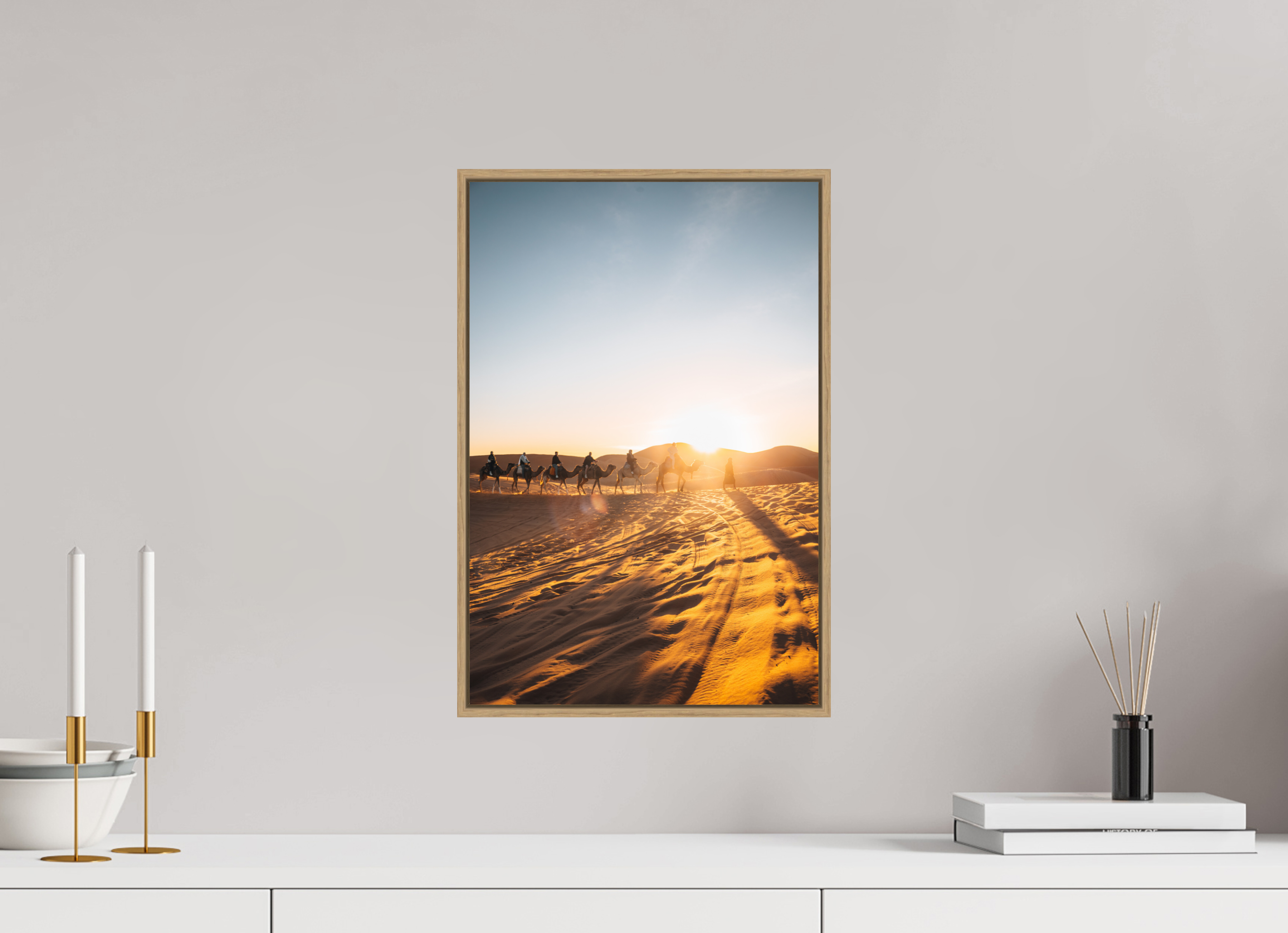 30 x 45 cm, Tirage sous Plexiglas encadré Caravane au lever du soleil – Sahara