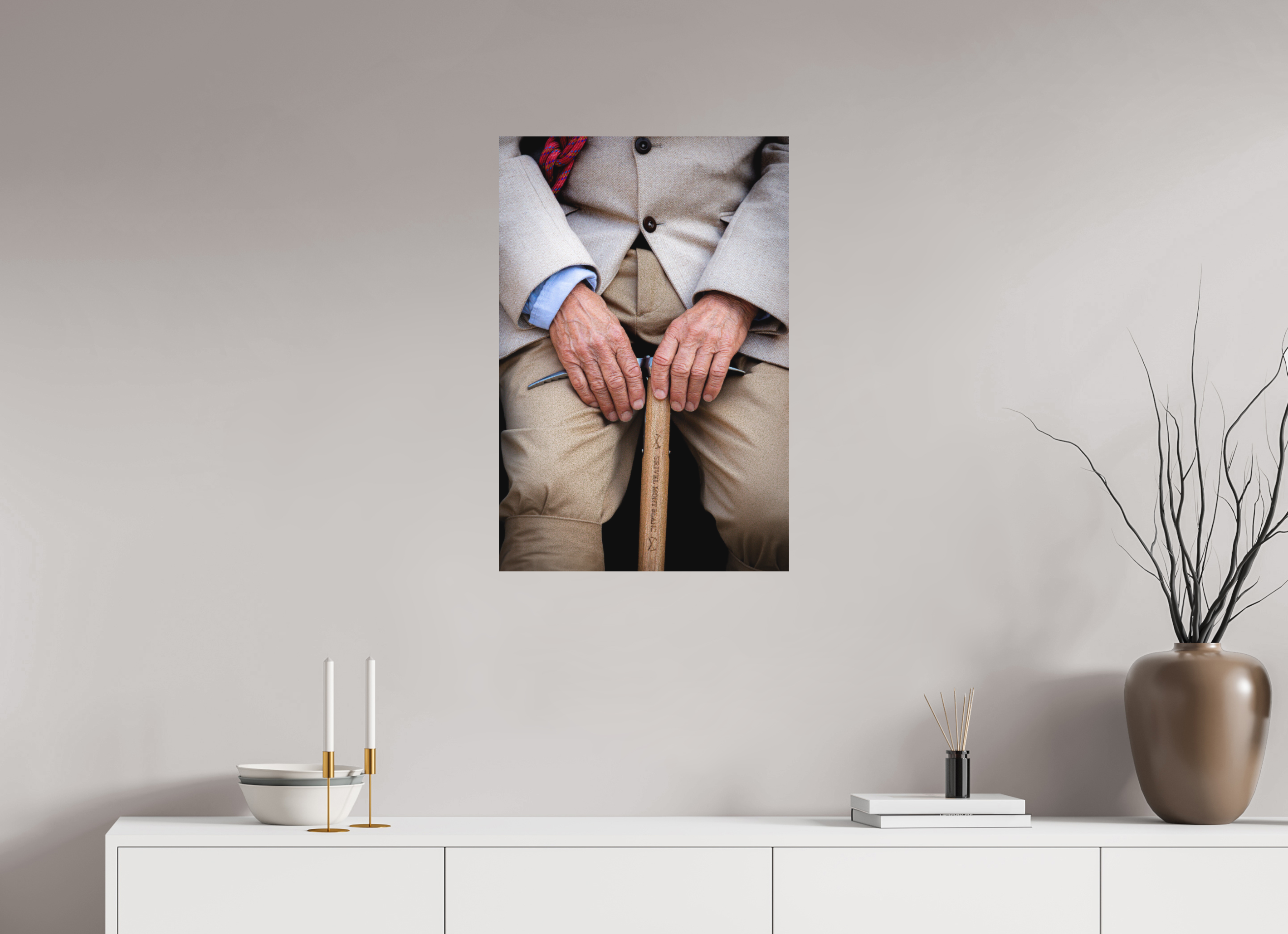 50 x 75 cm, Tirage Fine Art (Papier Mat) Gardien des Sommets – Portrait à la Compagnie des Guides