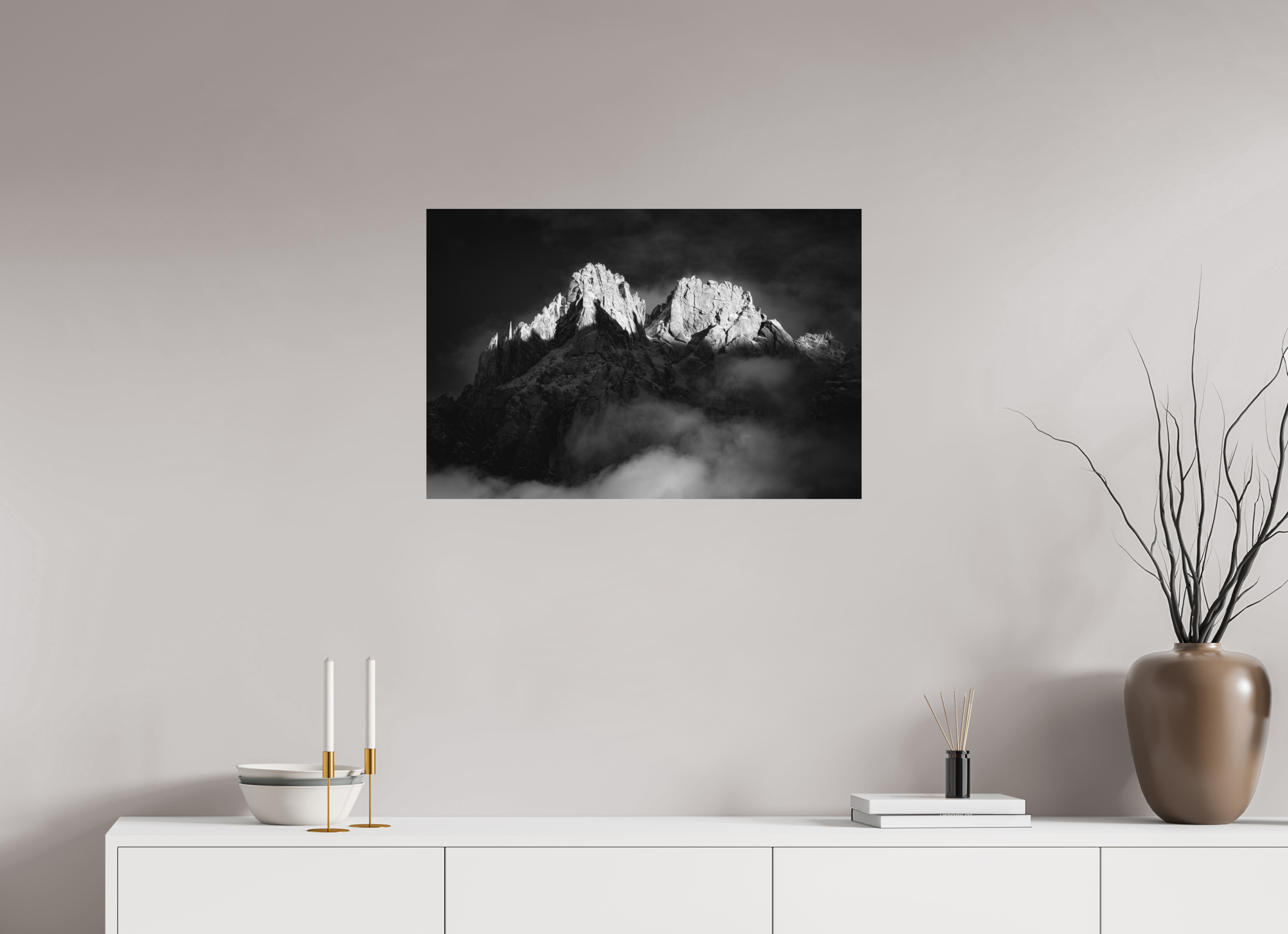 75 x 50 cm, Tirage Fine Art Premium + Sommets Illuminés – Aoste, Italie