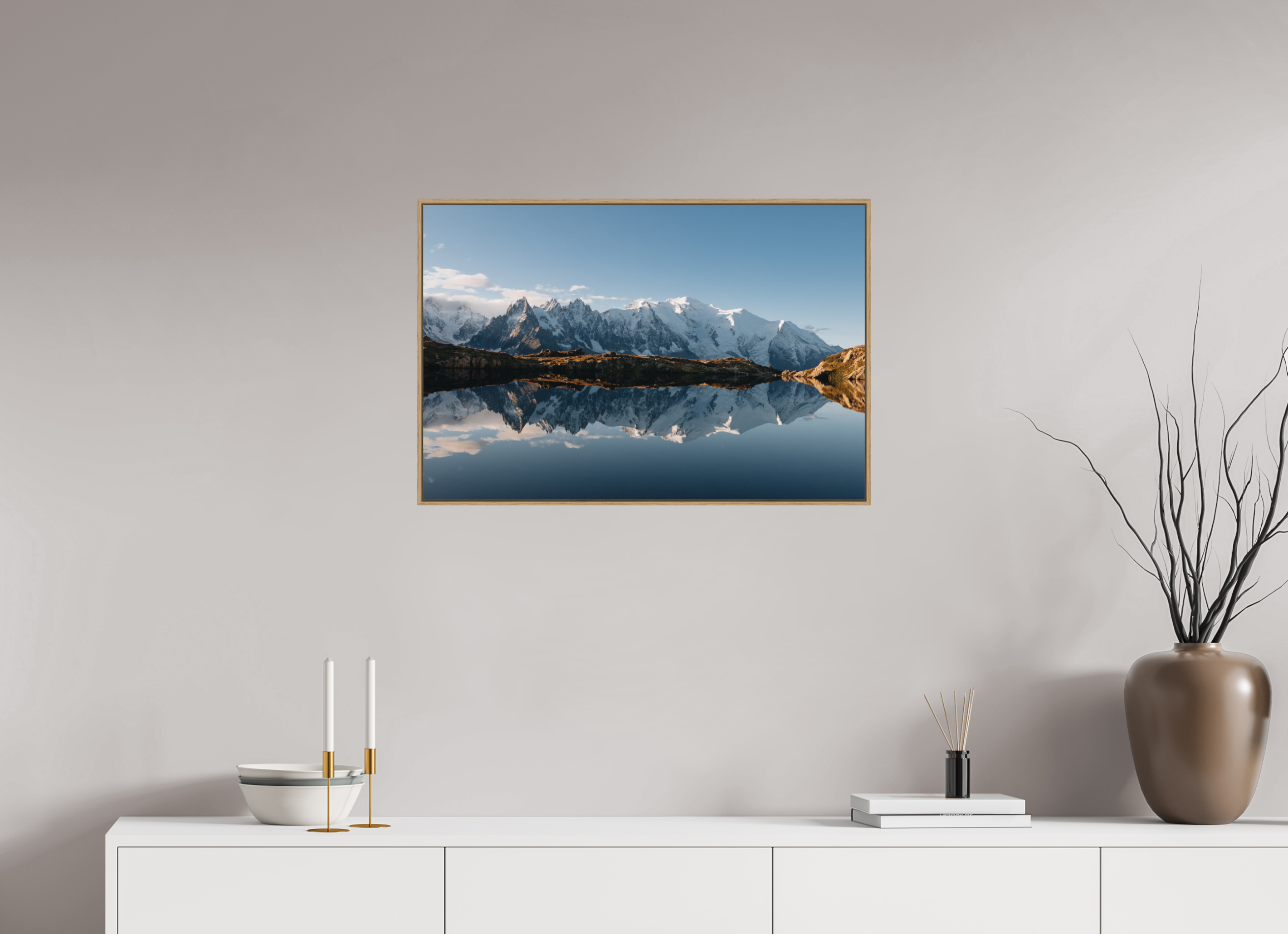 75 x 50 cm, Tirage sous Plexiglas encadré Reflets du Mont-Blanc sur le lac des Cheserys