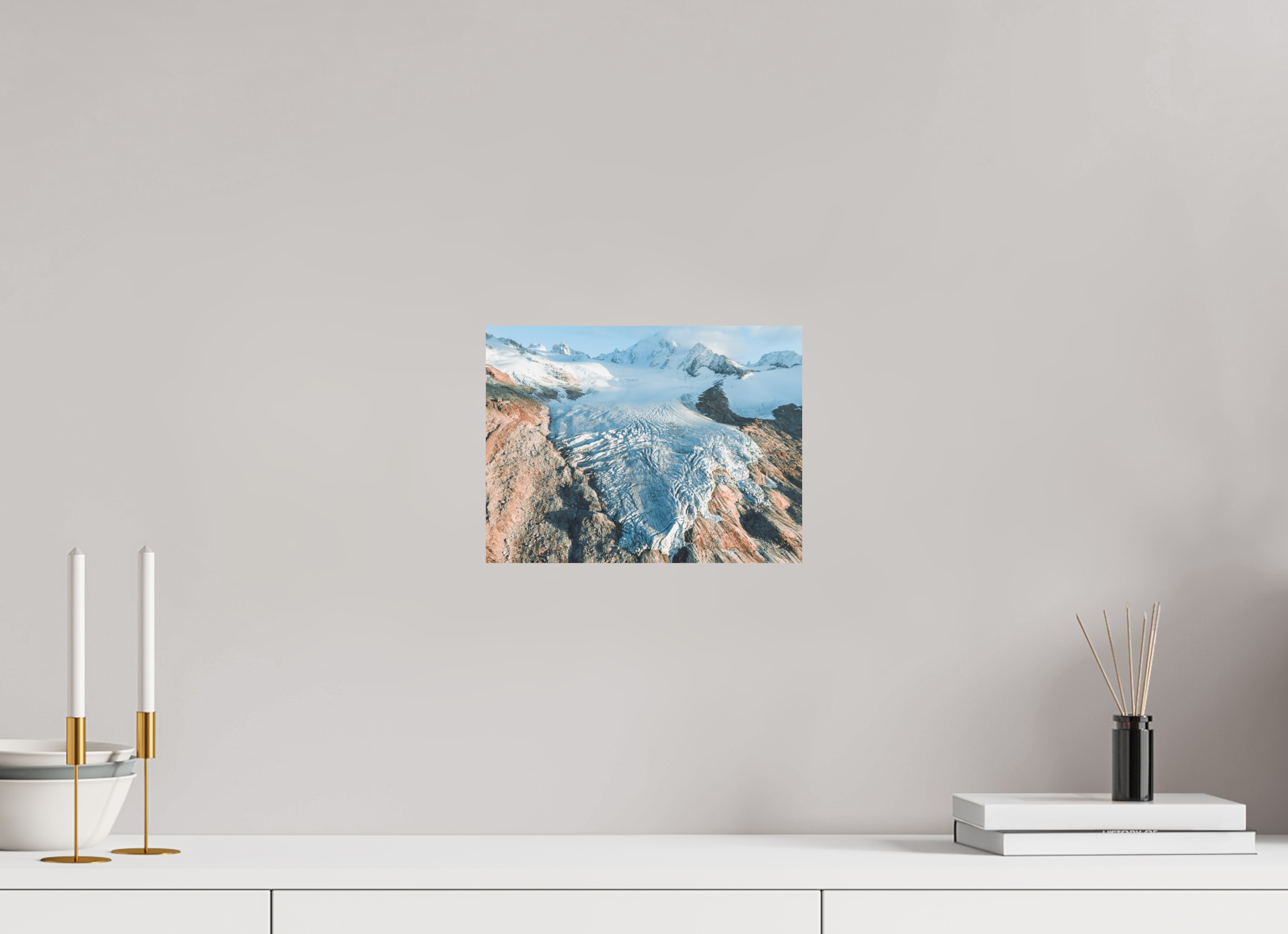28 x 21 cm, Tirage Fine Art (Papier Mat) Glacier du Tour – Aube Dorée depuis le Ciel