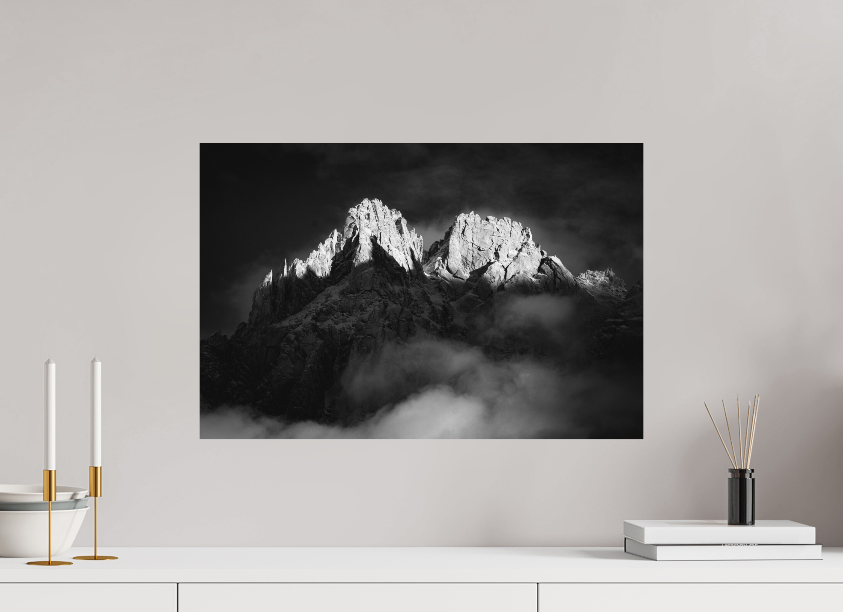60 x 40 cm, Tirage Fine Art Premium + Sommets Illuminés – Aoste, Italie