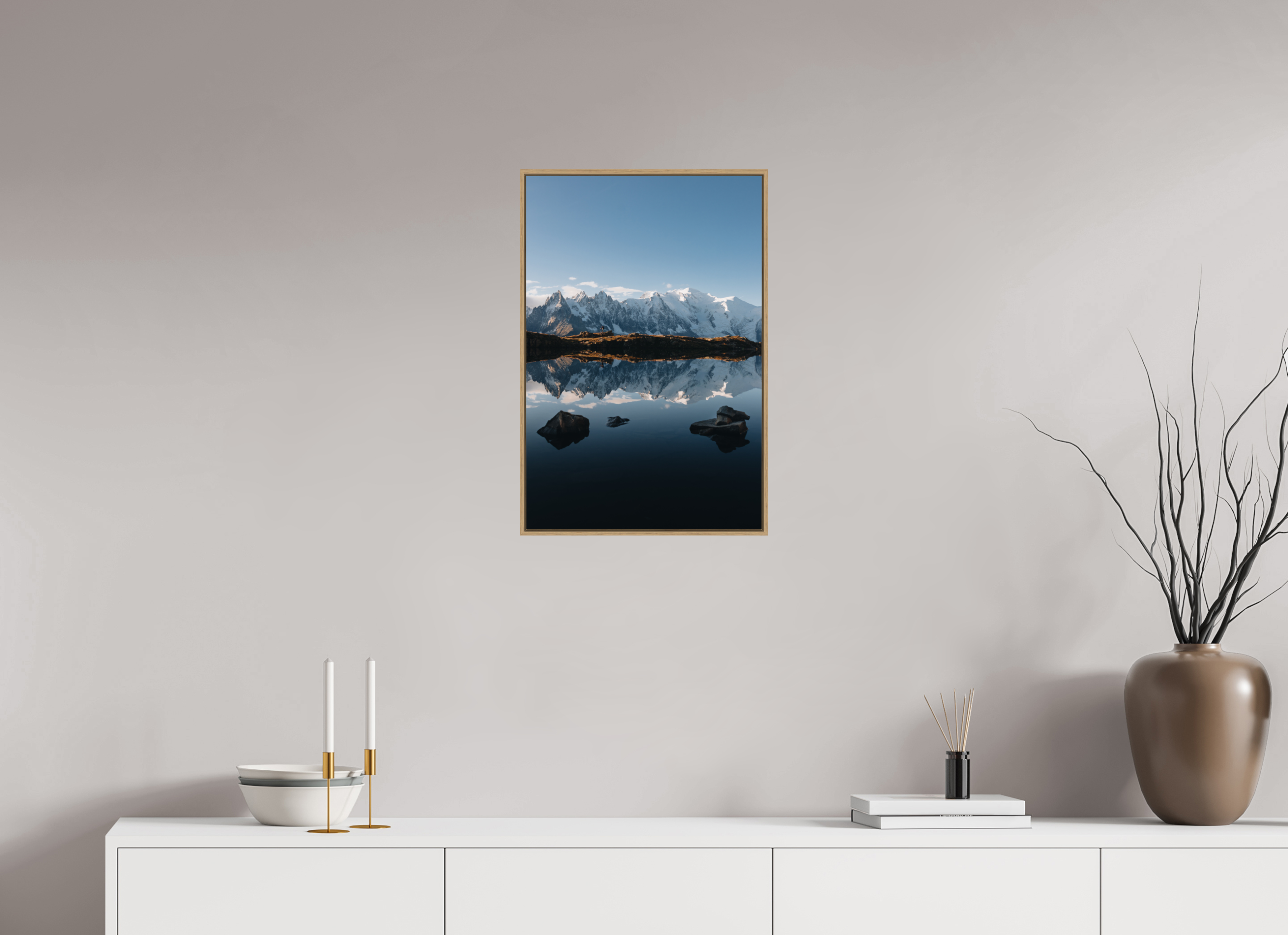40 x 60 cm, Tirage sous Plexiglas encadré Mont-Blanc en miroir sur le lac des Cheserys