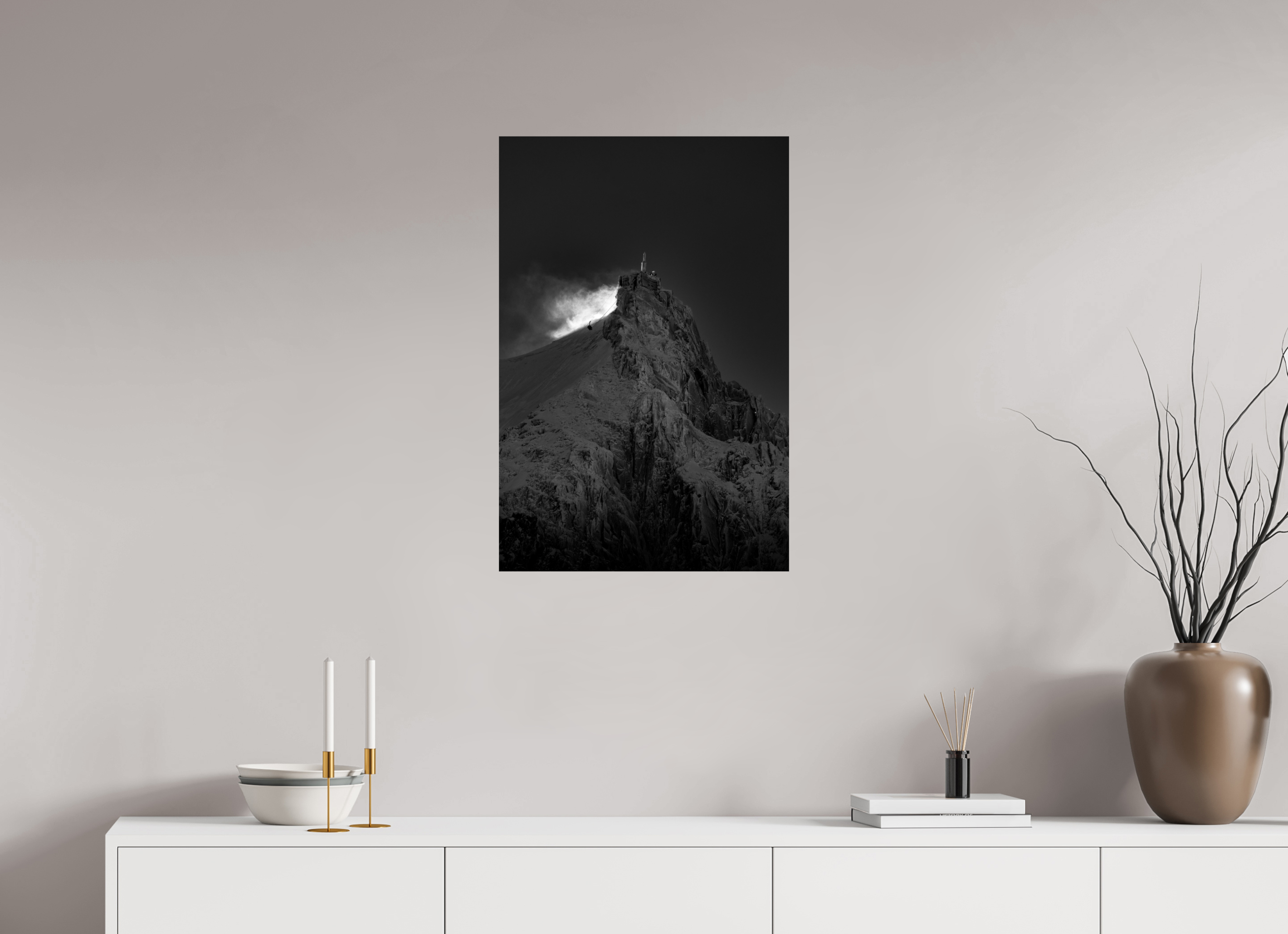 50 x 75 cm, Tirage Fine Art Premium Aiguille du Midi – Neige tourbillonnante au soleil