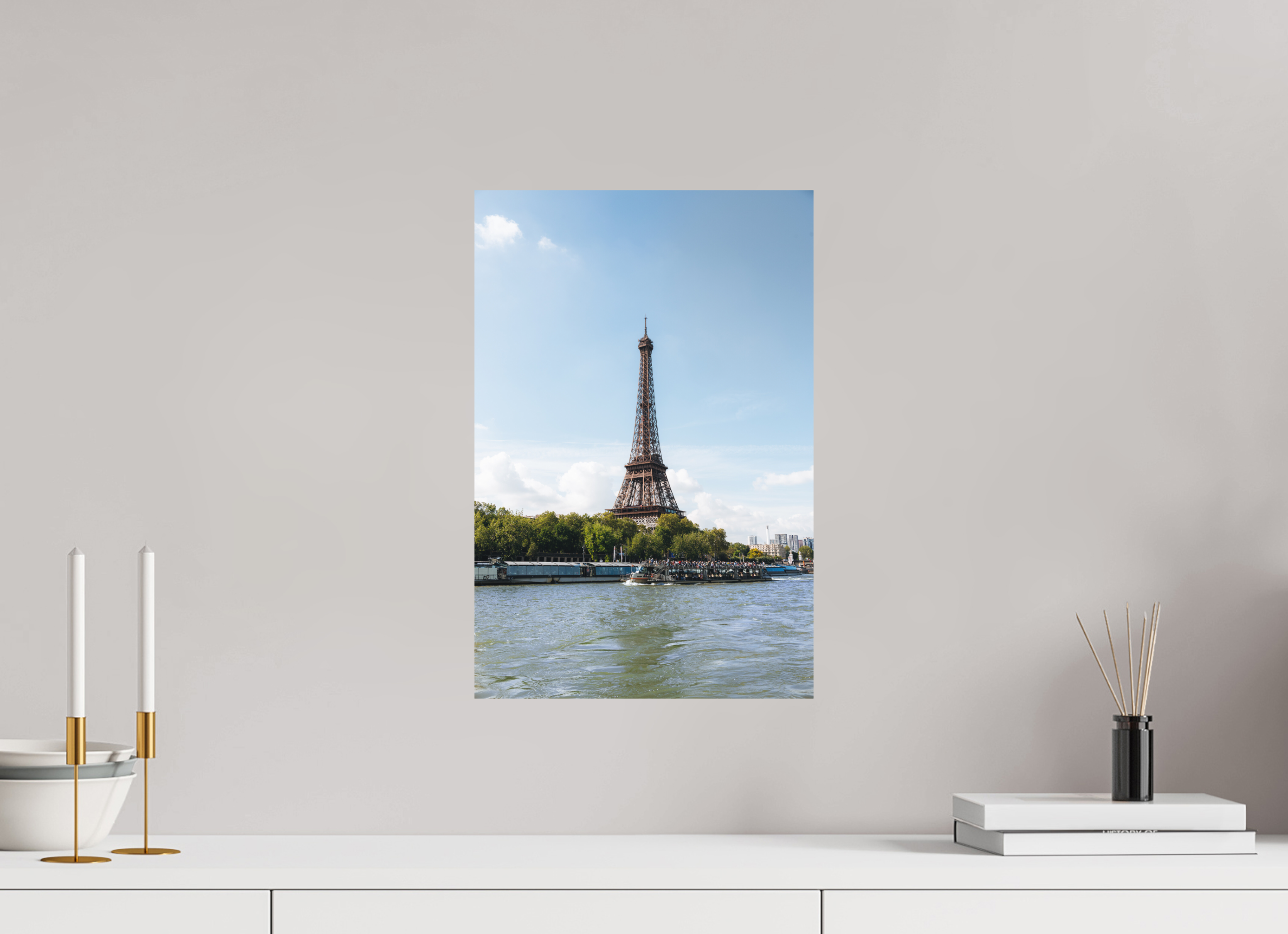 30 x 45 cm, Tirage Fine Art (Papier Mat) Tour Eiffel – Reflets sur la Seine